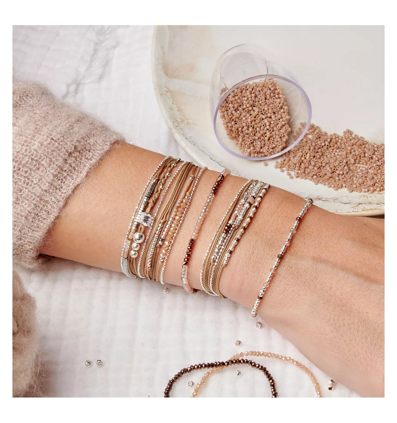 doriane bijoux-bracelet-argent-multi tours-beige-choco-bijoux totem.