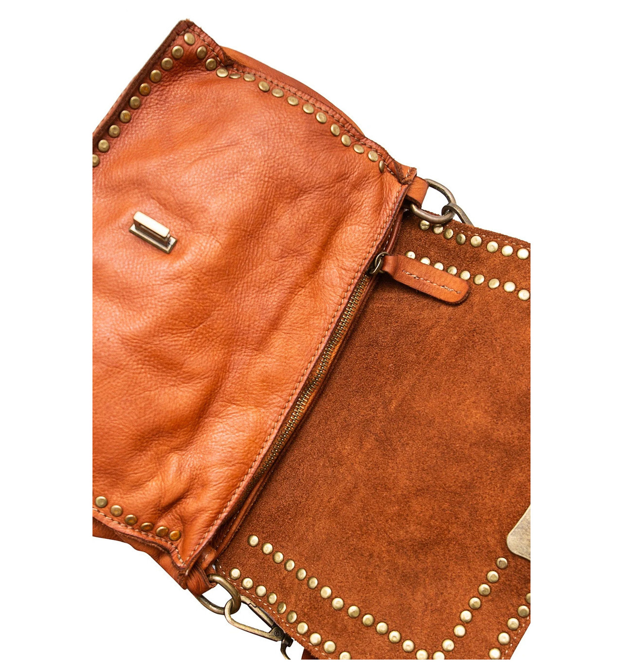 cherry paris-emna-sac-cuir-camel-bijoux totem.