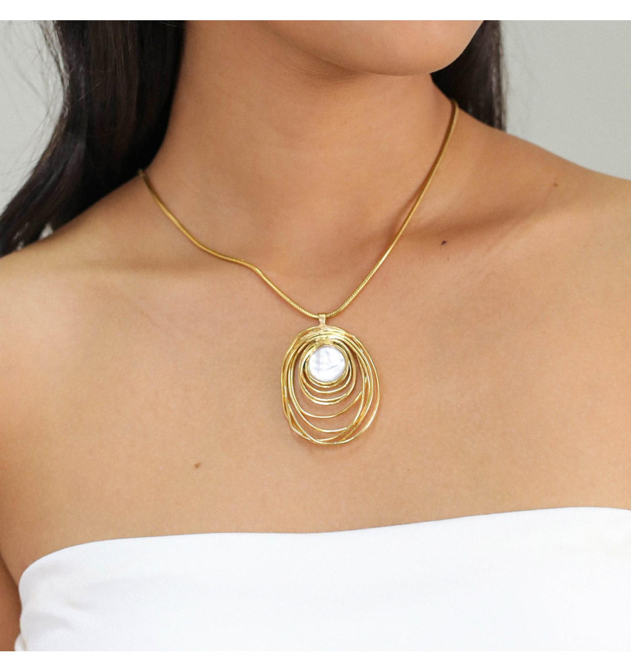 ori tao bijoux-typhoon-collier-pendentif-doré-bijoux-totem.