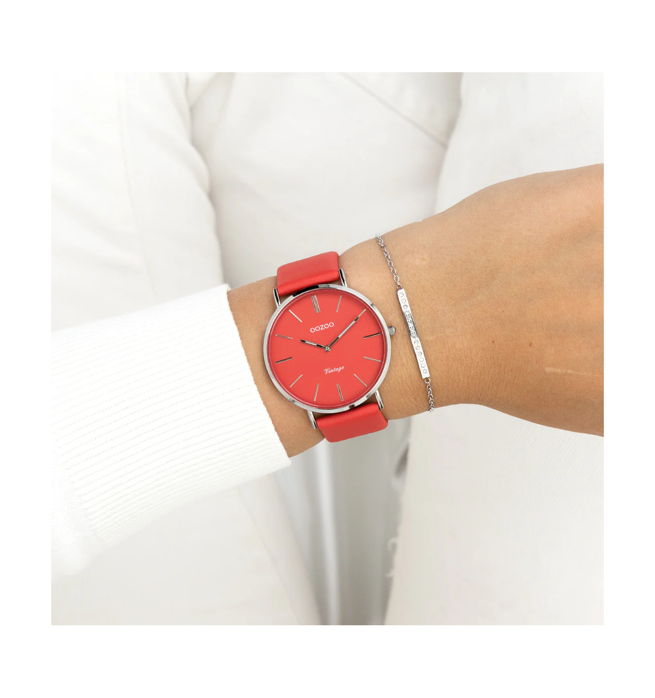 oozoo-montre-femme-cuir-ronde-rouge-bijoux totem