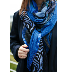 shanna-aline-foulard-bleu-bijoux totem