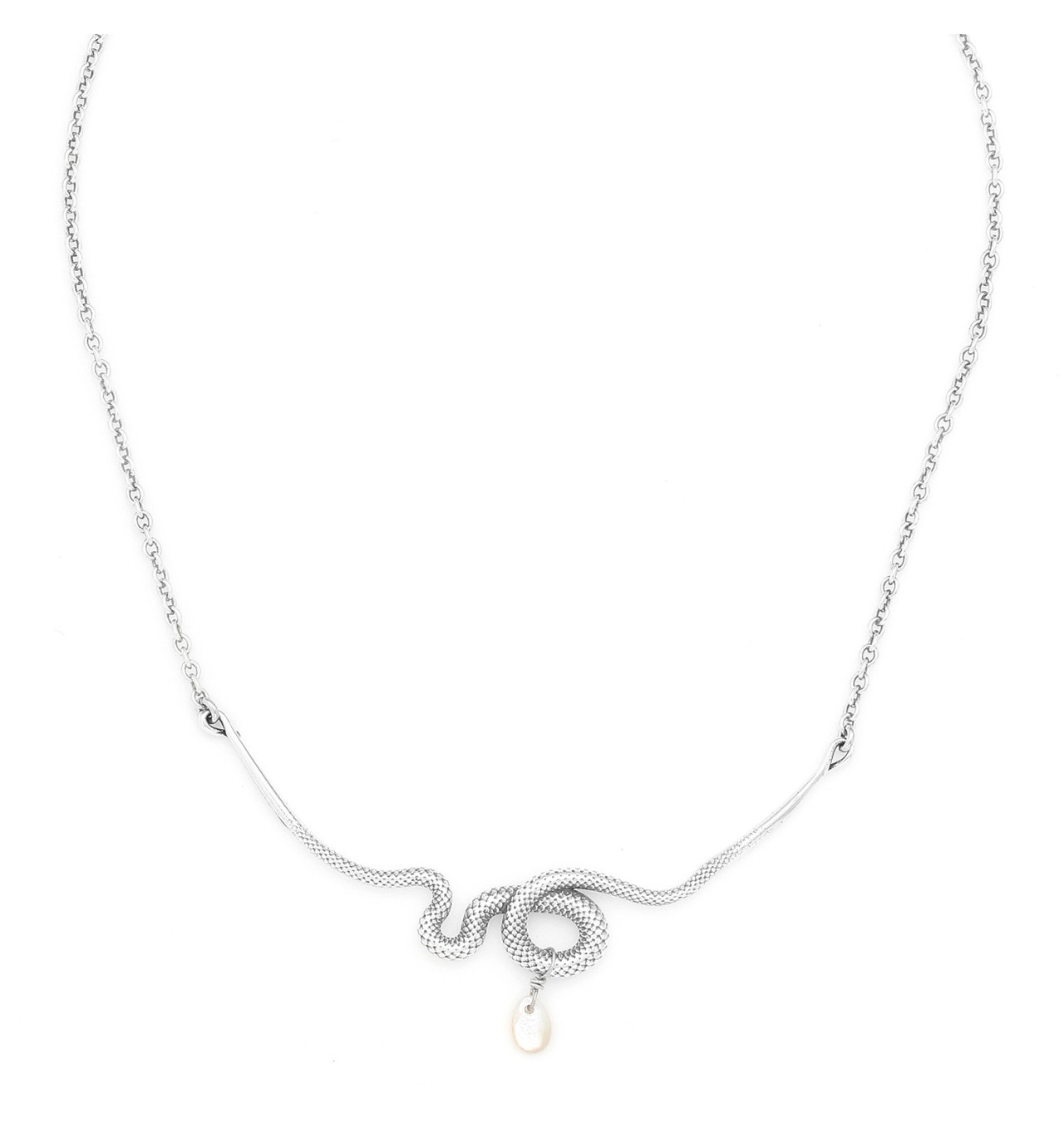 ori tao bijoux-venin-collier-court argenté-bijoux-totem.
