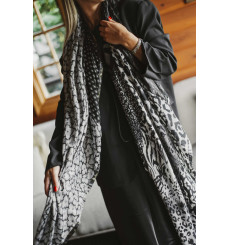 shanna-billie-foulard-noir, gris, blanc-bijoux totem