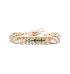 belle mais pas que-the chic is green-alba-bracelet-bijoux totem