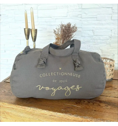 marcel-et-lily-sac-polochon-collectionneuse-de-voyages-taupe-bijoux totem