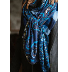 shanna-caroline-foulard-noir-bleu-bijoux-totem