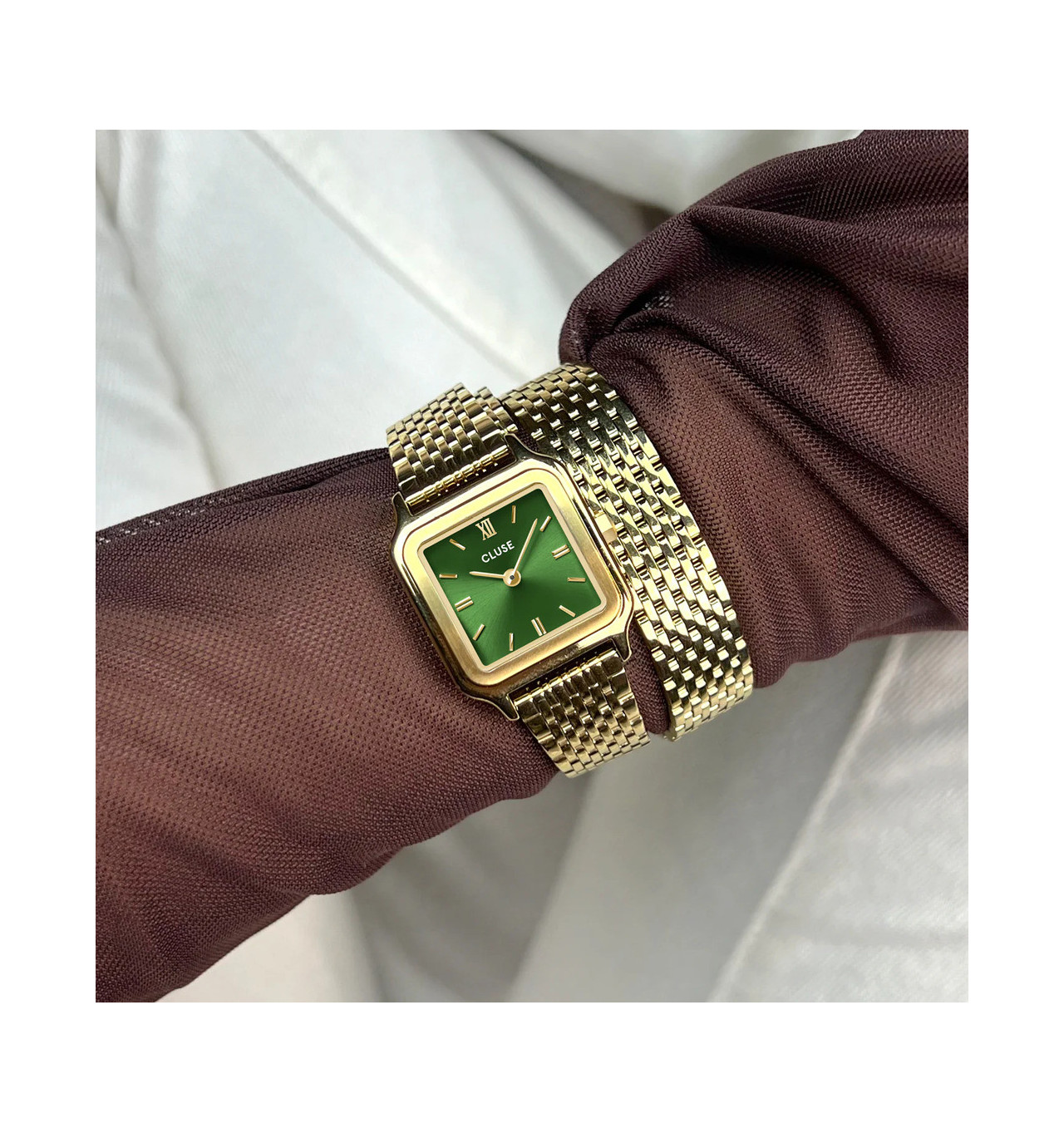 cluse-gracieuse-petite-montre-femme-acier-doré-bijoux-totem