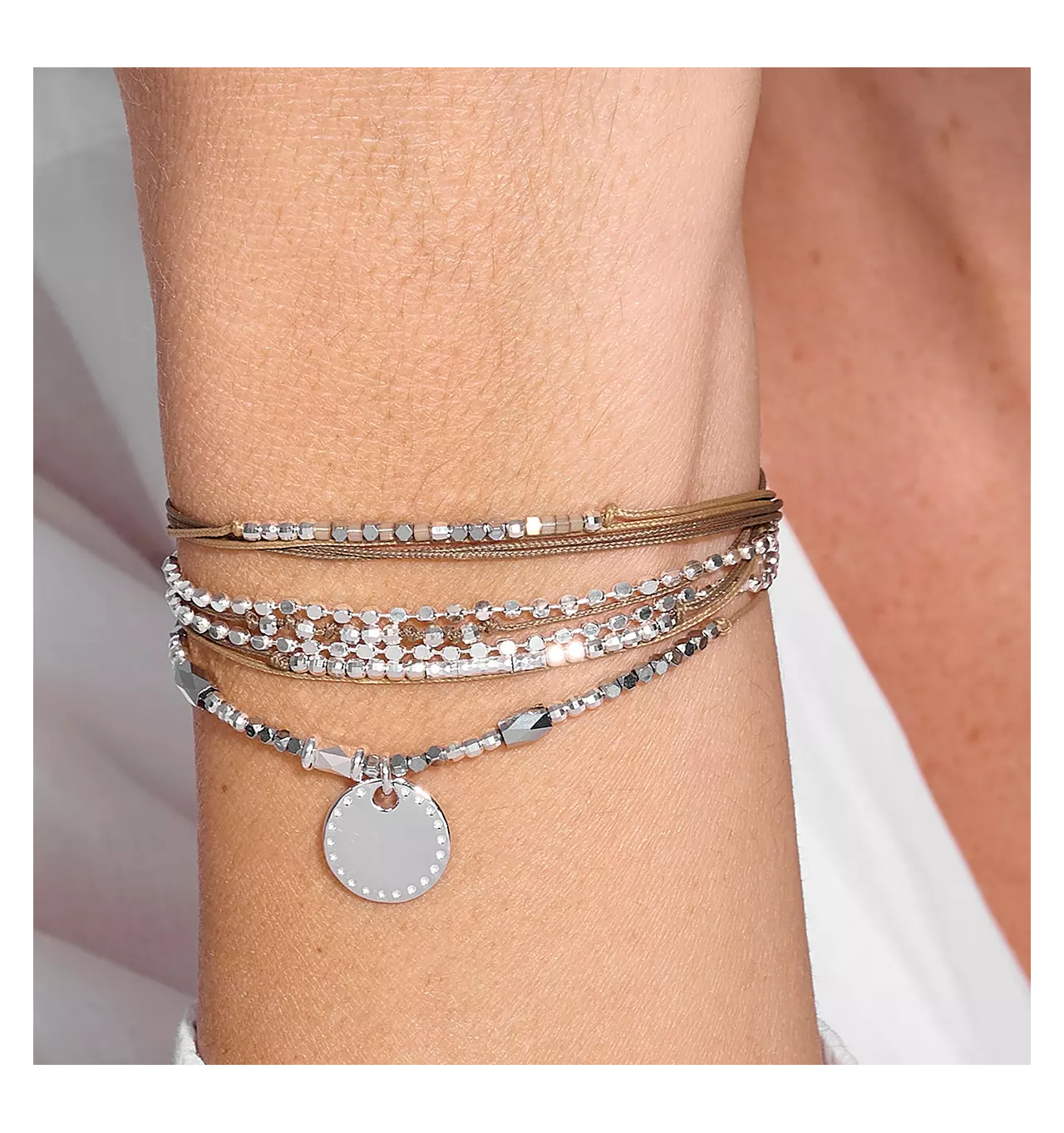 doriane-bijoux-pastille-bracelet-argent-deux-tours-bijoux-totem.