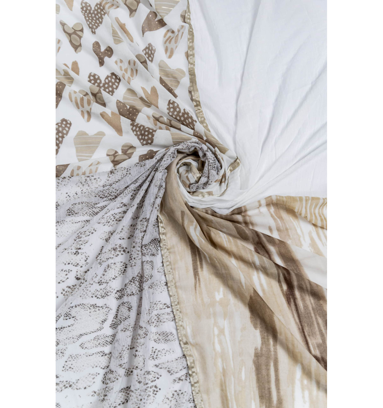 shanna-jade-foulard-blanc-beige-bijoux-totem