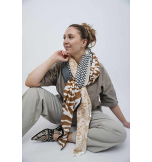 shanna-jasmine-foulard-gris-camel-beige-bijoux-totem