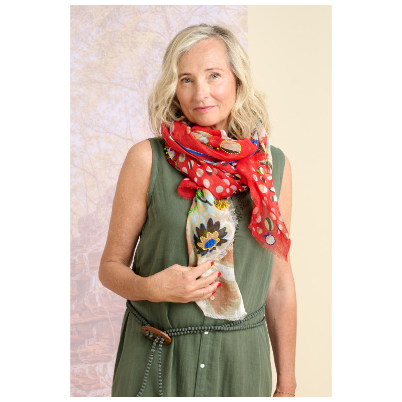 storiatipic-foulard-ambre-rouge-lin-bijoux-totem.