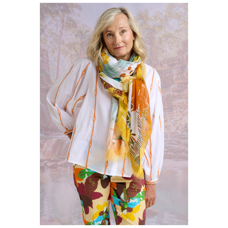 storiatipic-foulard-edwig-orange-modal-soie-bijoux-totem