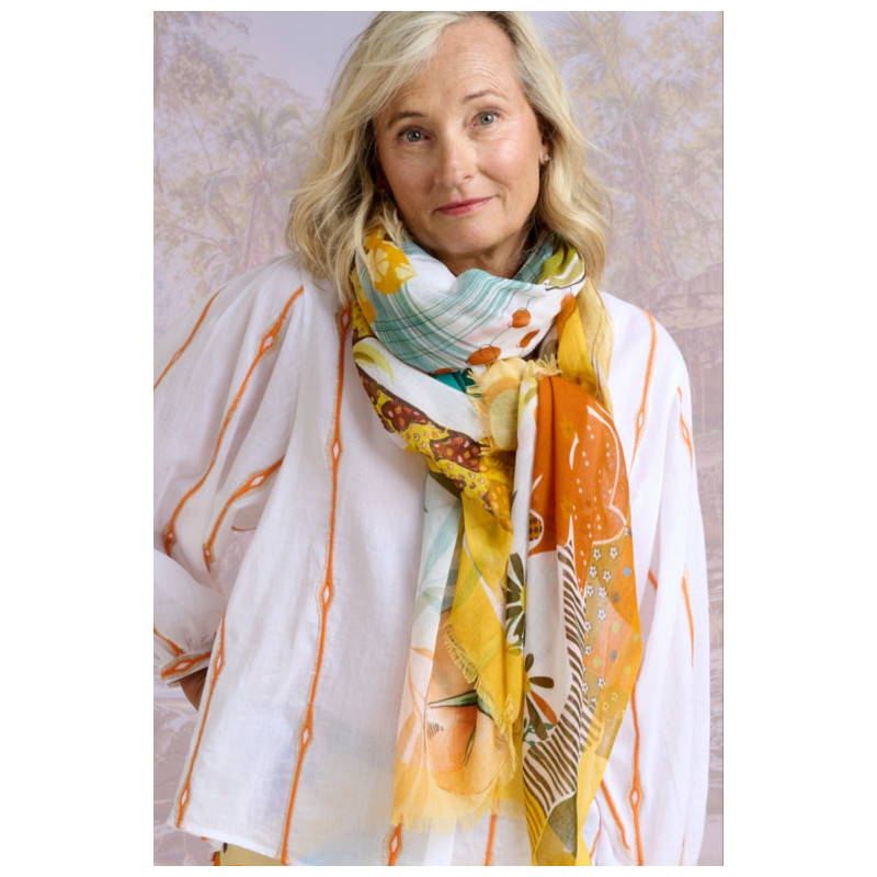 storiatipic-foulard-edwig-orange-modal-soie-bijoux-totem