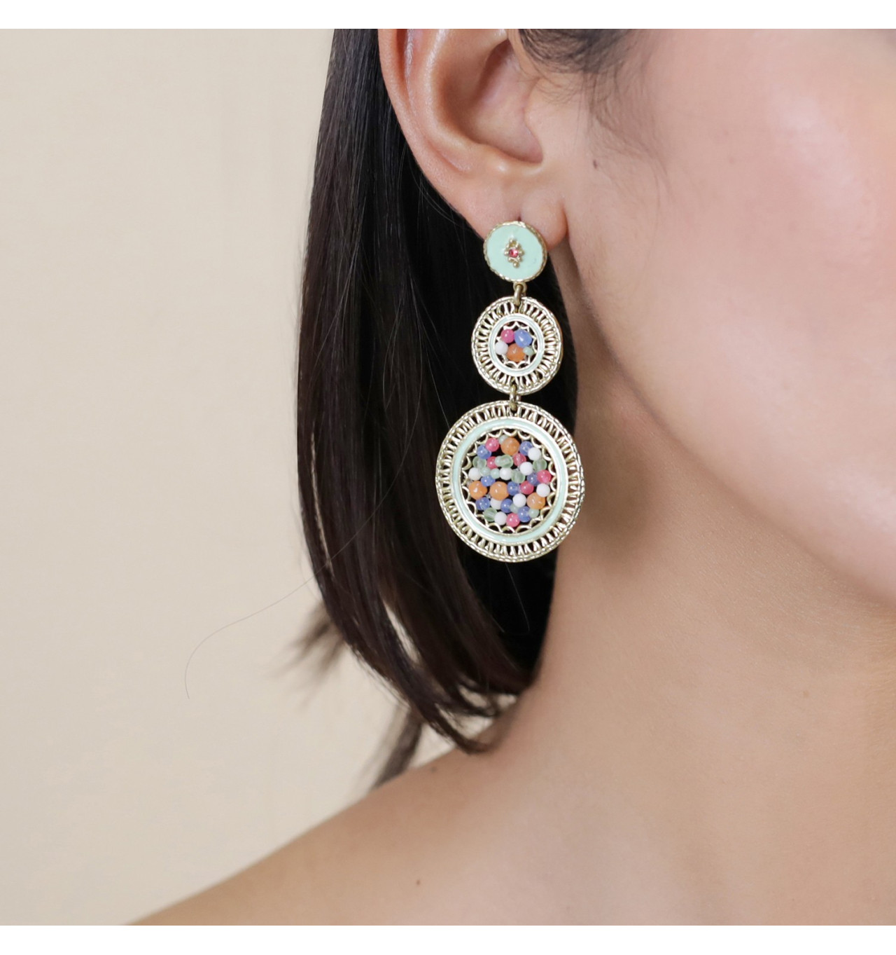 franck-herval-suzane-boucles-d’oreilles-longues-bijoux-totem.