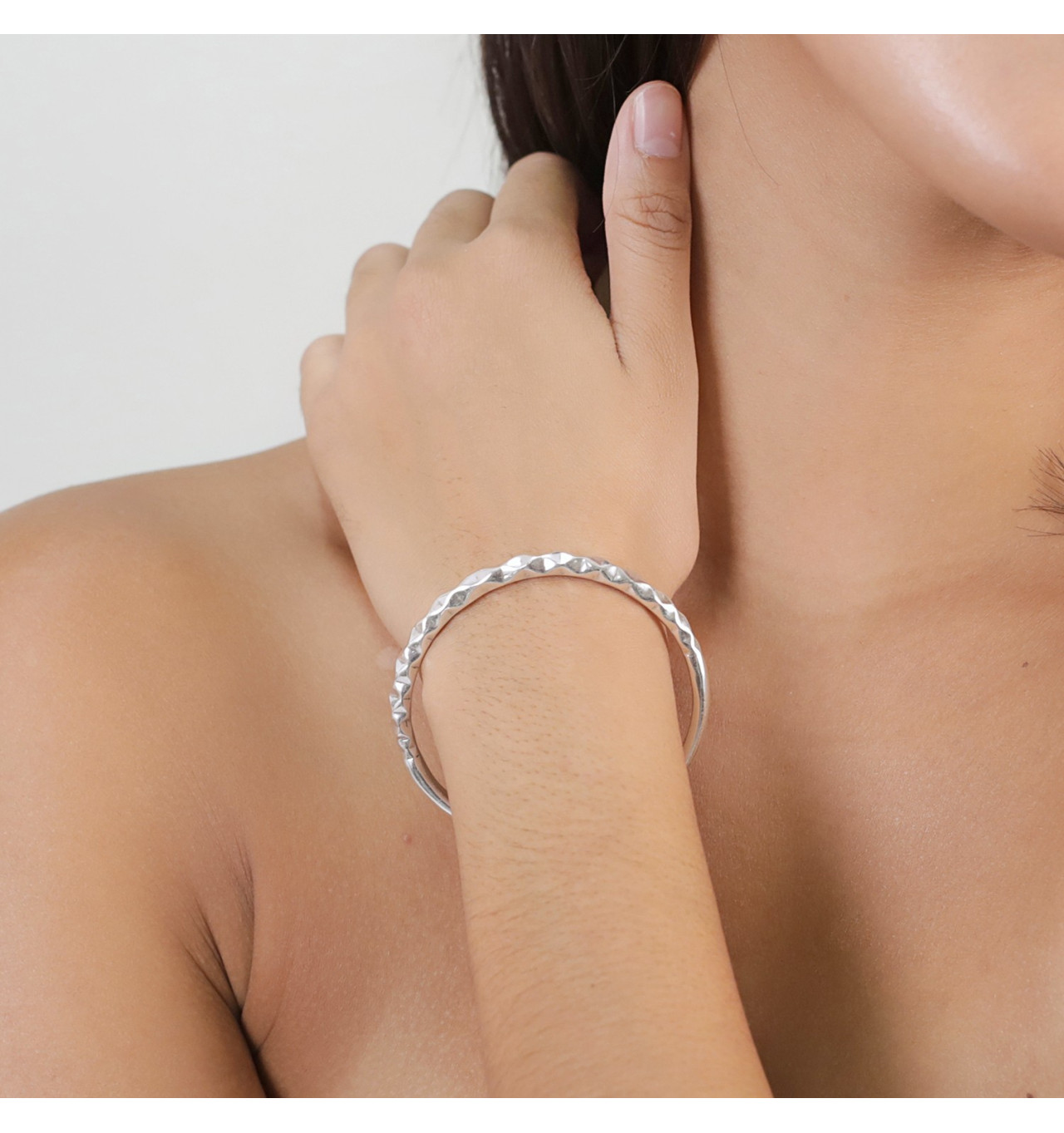 ori tao bijoux-katicha-bracelet-jonc-argenté-bijoux-totem.