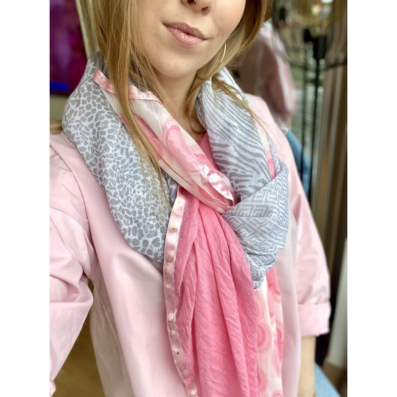 shanna-lyne-foulard-rose-gris-bijoux-totem