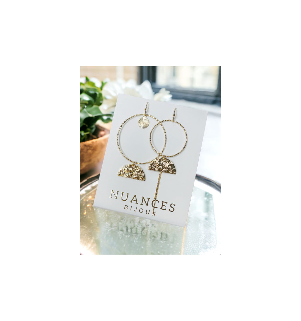 nuances-aïko-boucles d’oreilles-asymétrique-plaqué-or-bijoux totem