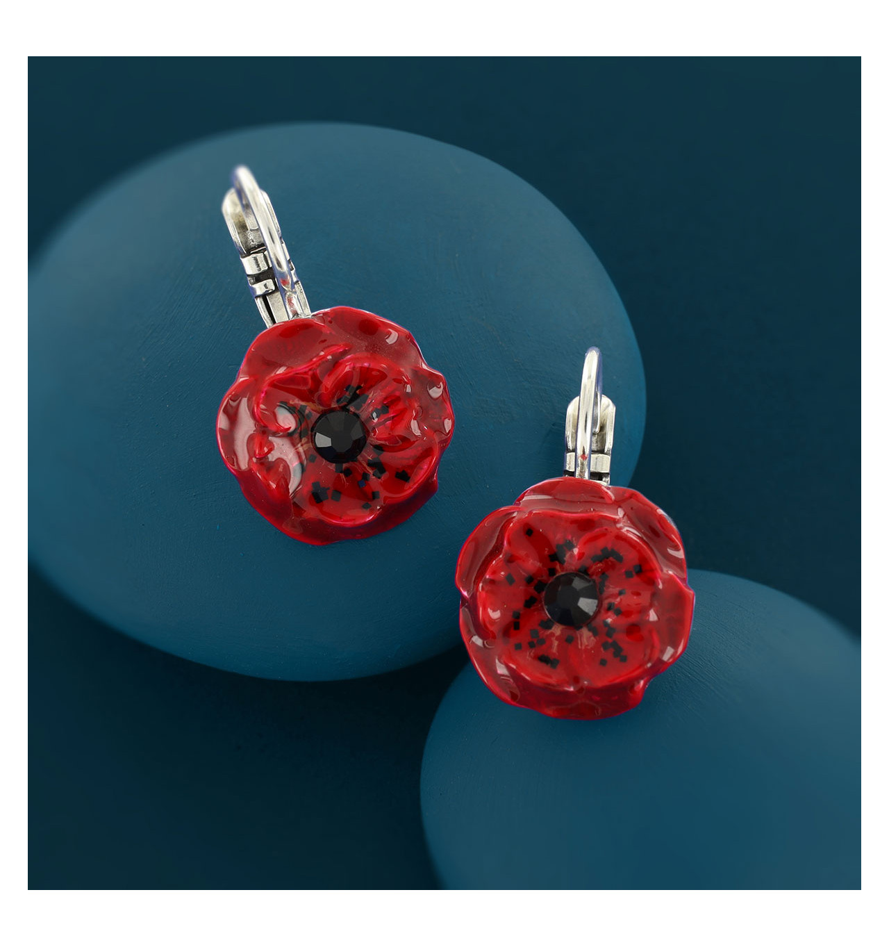 taratata-bijoux-taraboum-joli-coquelicot-dormeuses-fantaisie-bijoux-totem