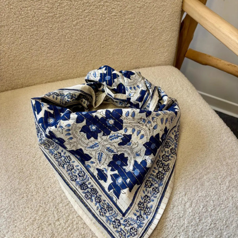 so-family-foulard-lurex-bleu-bijoux-totem.