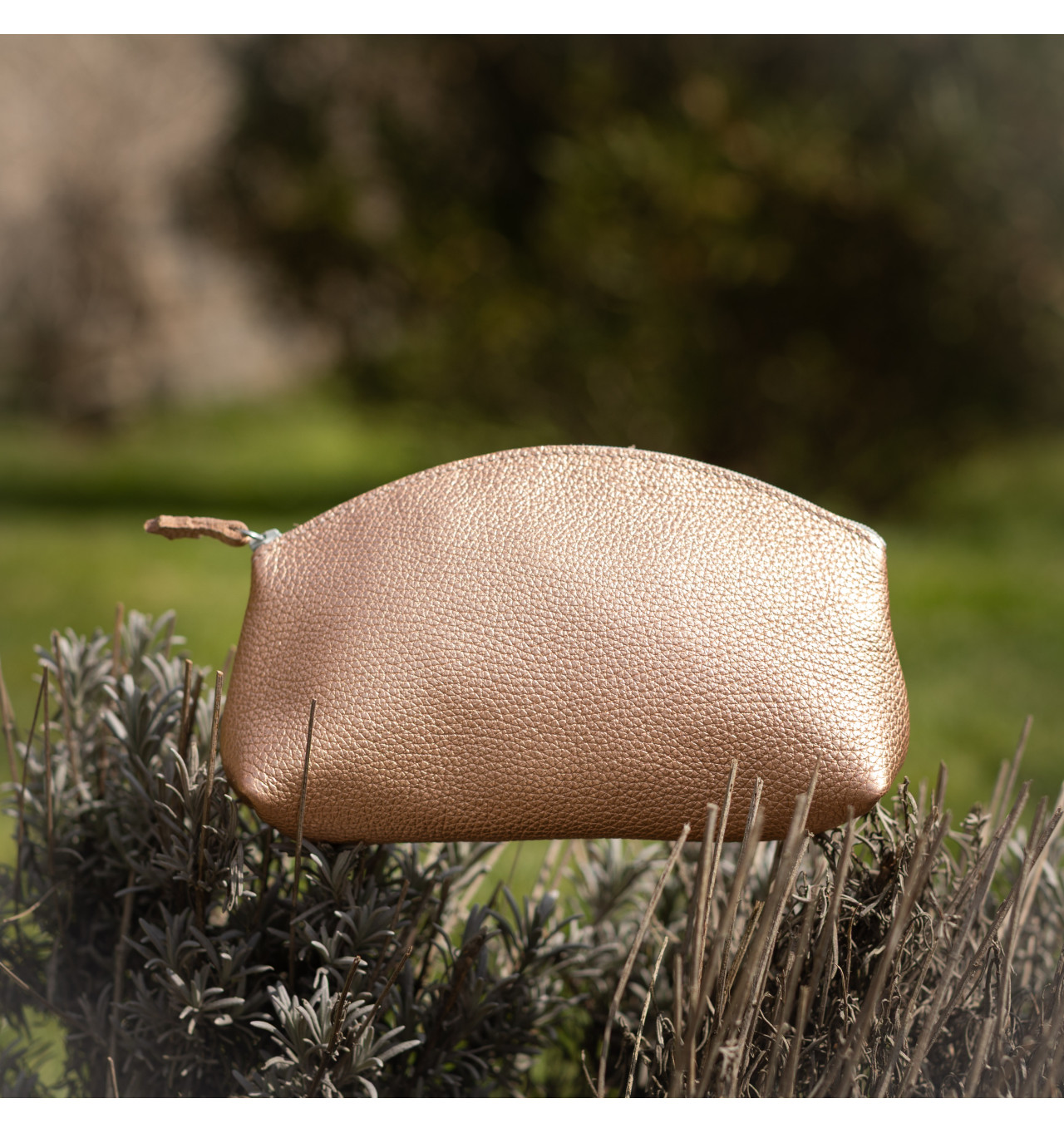 la-cartablière-maxi-trousse-cuir-métallisé-pêche-bijoux totem.