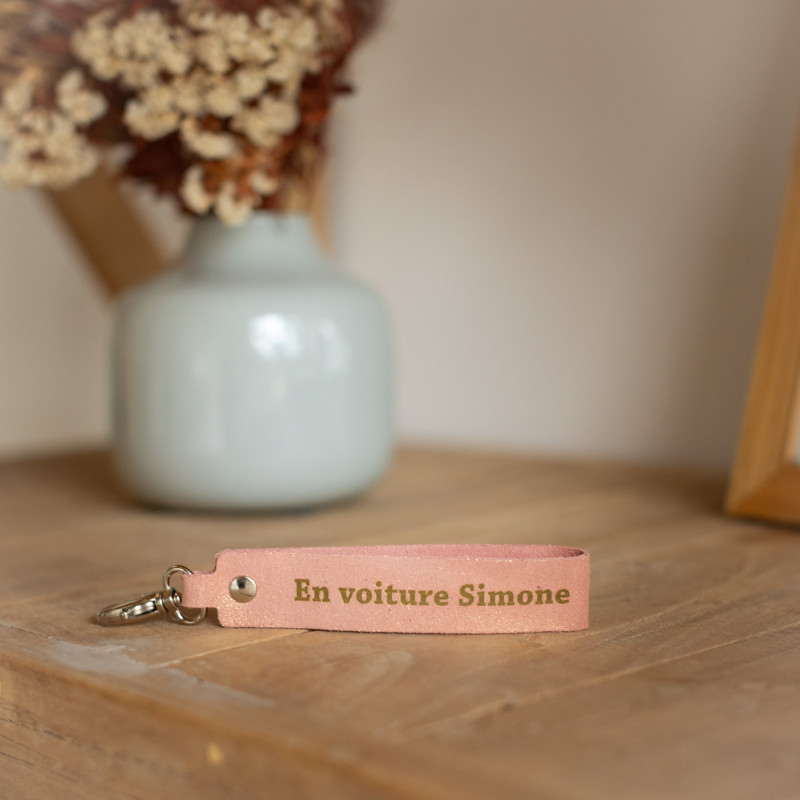 la-cartablière-porte-clés-en-voiture-simone-cuir-pêche-bijoux totem.