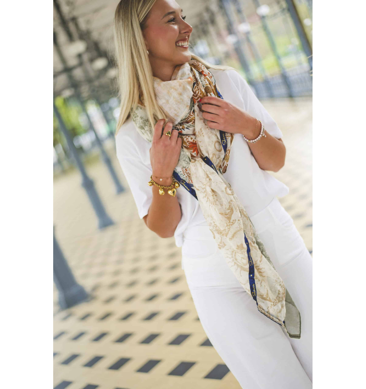 shanna-tessa-foulard-orange-kaki-rouille-bijoux-totem