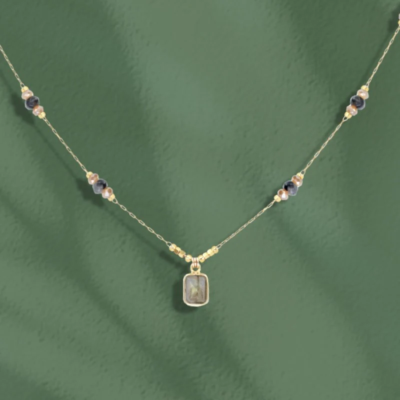 loetma-chiara-collier-labradorite-bijoux totem