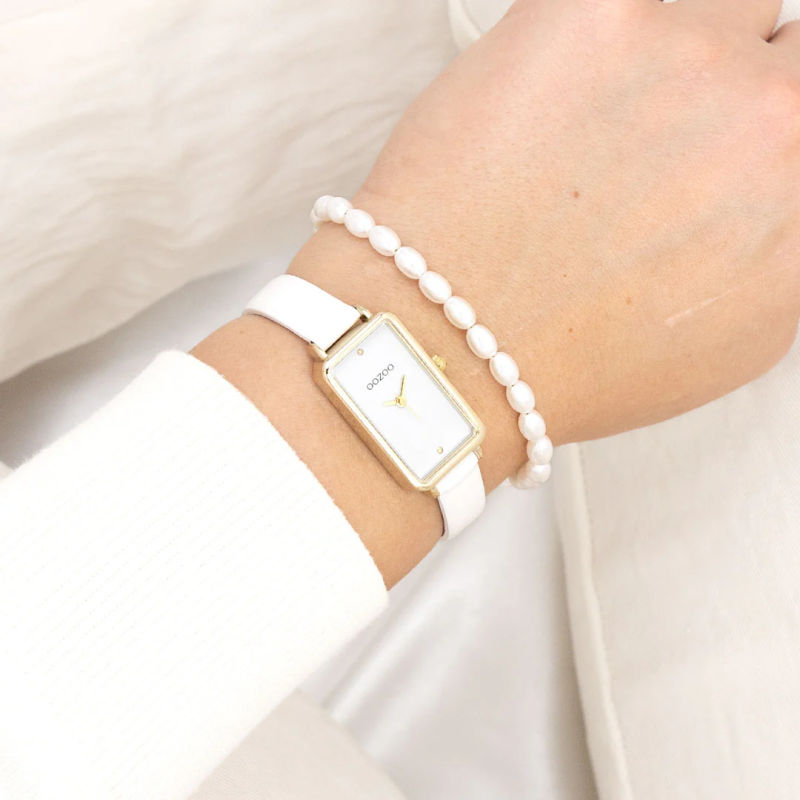 oozoo-montre-femme-acier-rectangulaire-doré-bijoux-totem