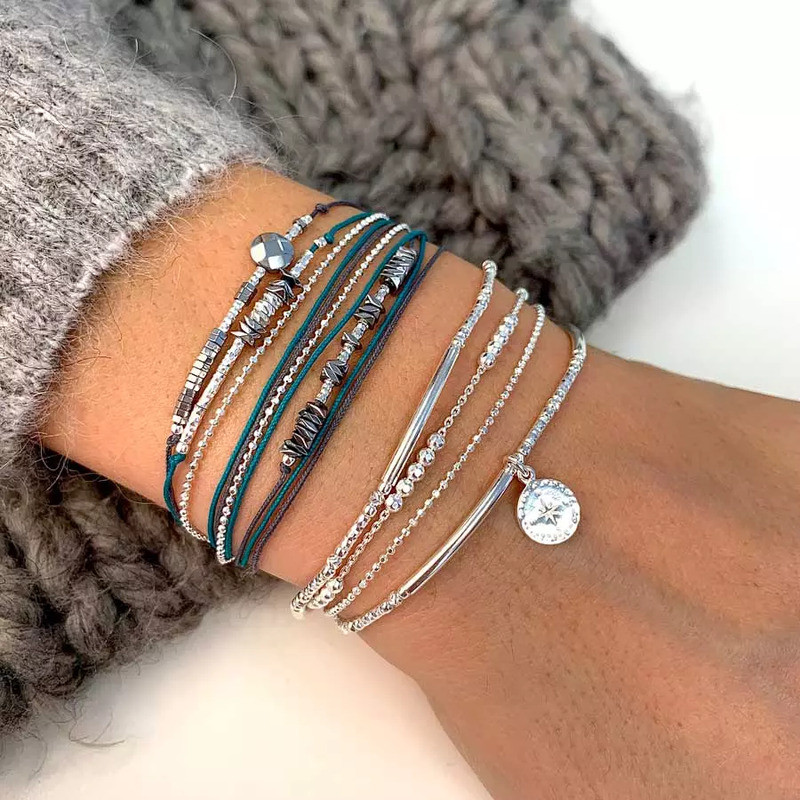 doriane-bijoux-boussole-bracelet-élastique-argent-bijoux-totem.