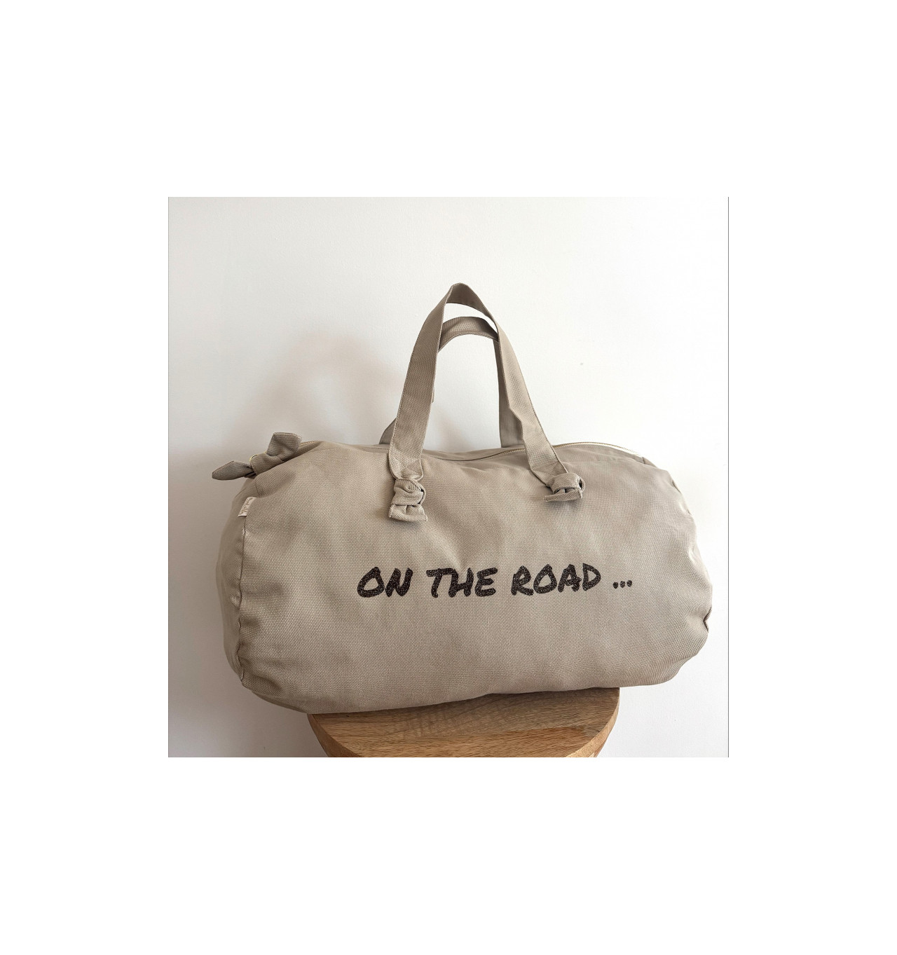marcel-et-lily-family-on-the-road-polochon-grège-bijoux-totem