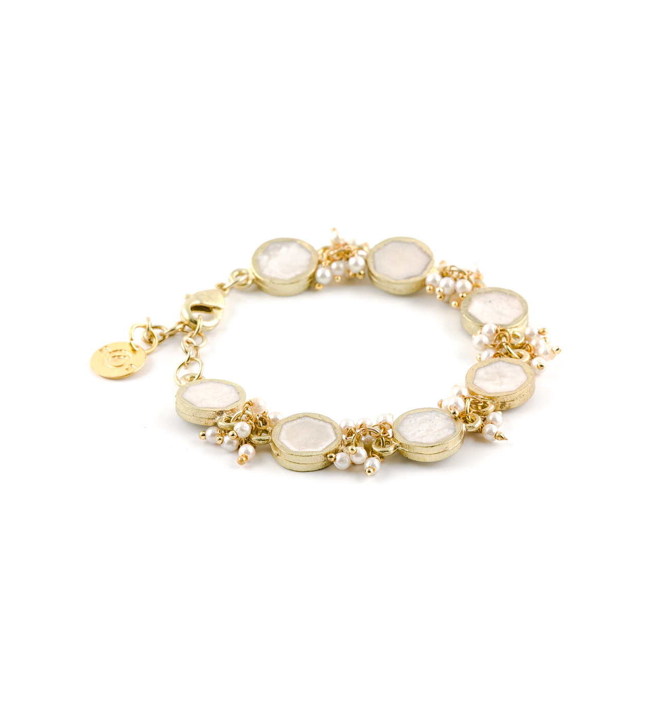 house-of-tuhina-gold-ivoire-bracelet-fantaisie-bijoux-totem.