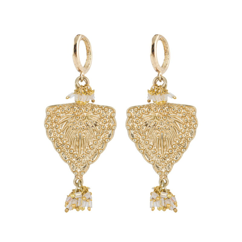 house-of-tuhina-créoles-boucles-d ’oreilles-dorées-blanc-bijoux-totem.