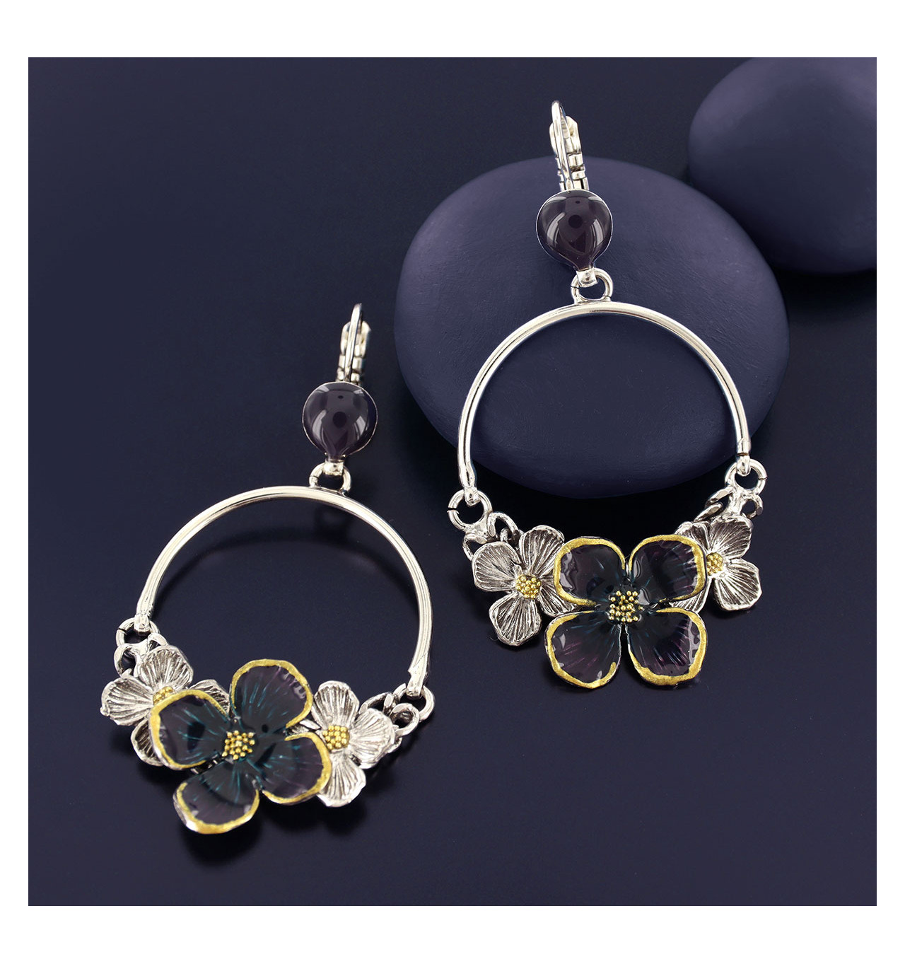 Bijoux Totem TARATATA TARATATA bijoux Boucles d’oreilles Dormeuses Hortensia.