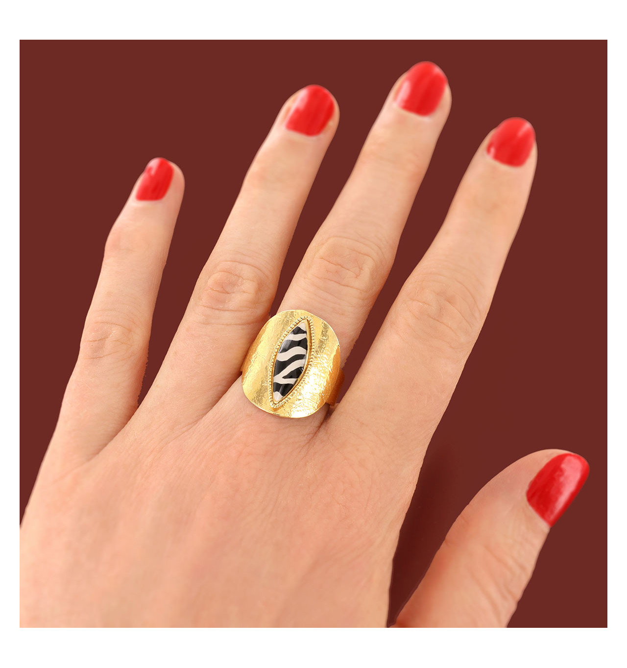 Bague réglable Zebra, Marque Taratata bijoux | Bijoux Totem.