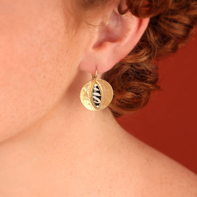 Dormeuses Zebra, Marque Taratata bijoux | Bijoux Totem