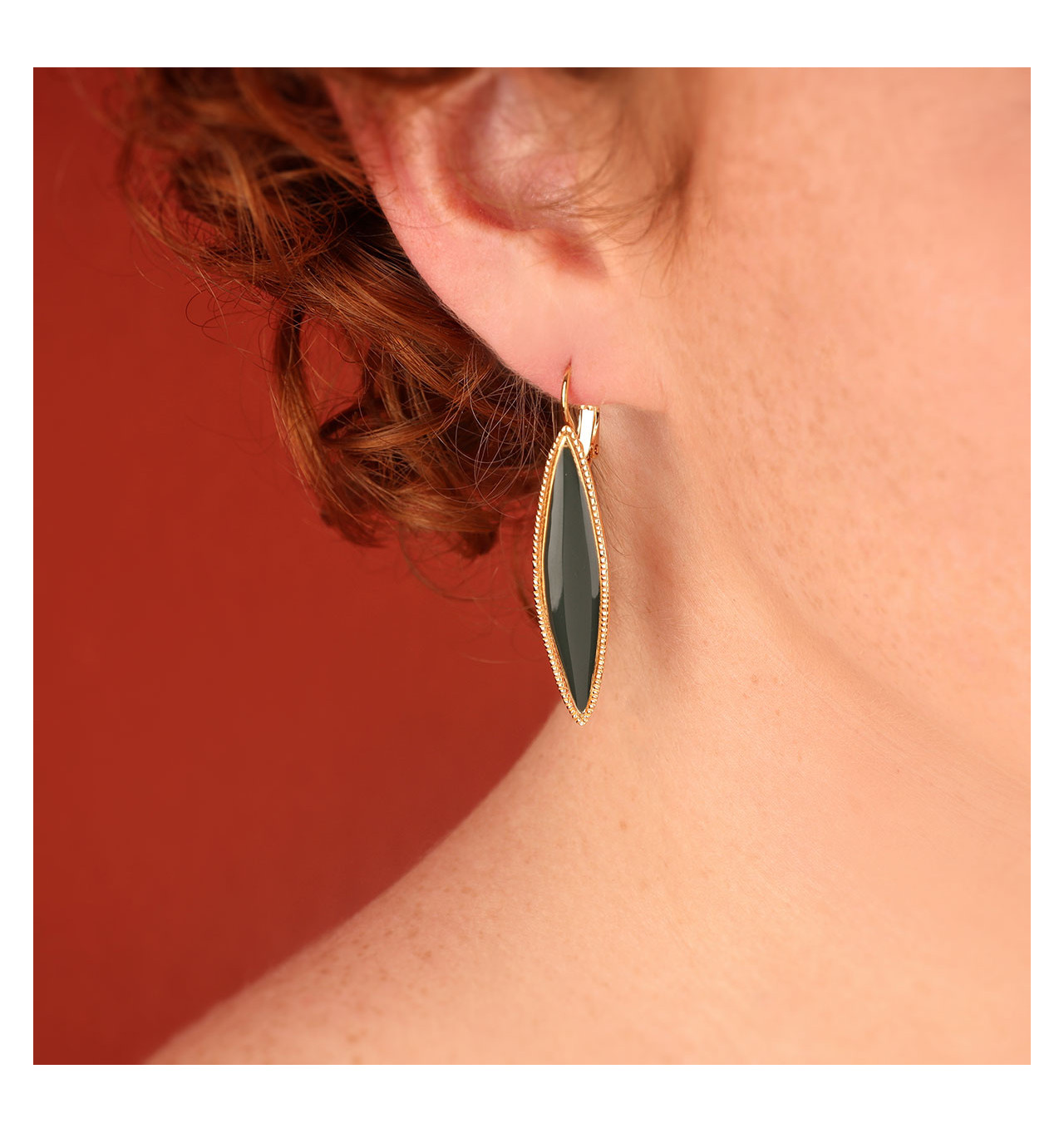 Dormeuses Zebra, Marque Taratata bijoux | Bijoux Totem
