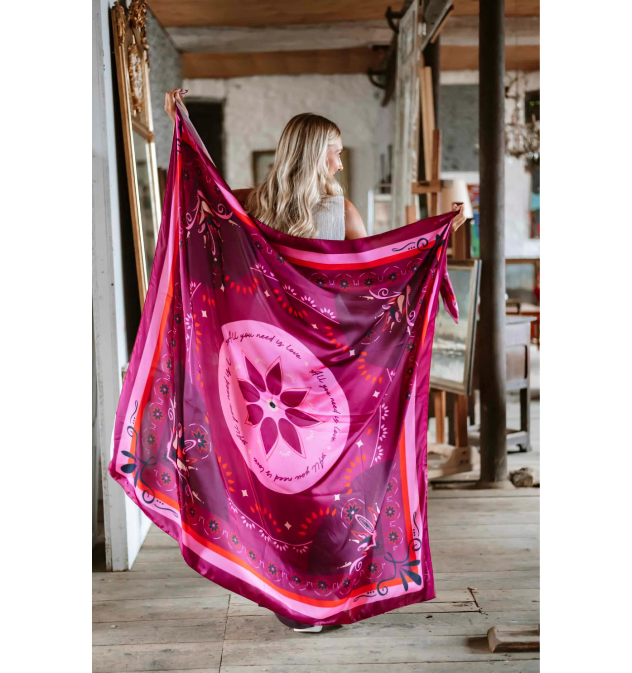 Bijoux Totem SHANNA Shanna Foulard Carré Love Bordeaux.