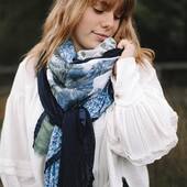 Chic autour du cou 🤍

Découvrez la nouvelle collection des foulards Shanna uniquement sur notre e-shop: https://bijoux-totem.fr/10642-shanna-foulards 

@bijoux_totem_ #foulard #shanna #shannafoulards #mode #accessoire #shopping #shoppingonline #femme #women #modeaddict